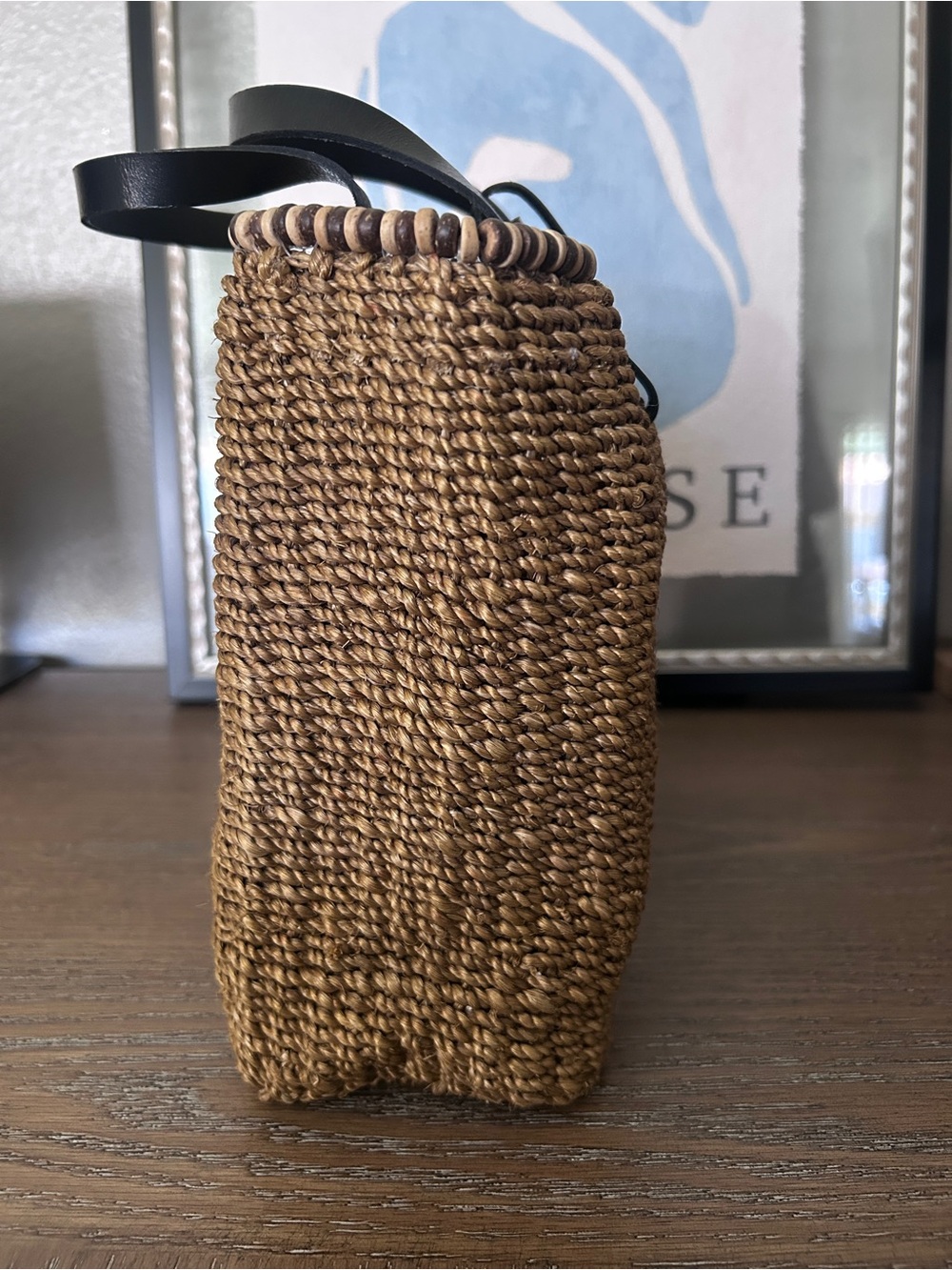 Vintage- Sea Grass Basket Bag with Black Leather Handles + Shell Closure - Picture 3 of 11